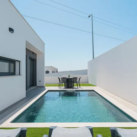Dolce Vita Villa Lourinha (Lisbon)