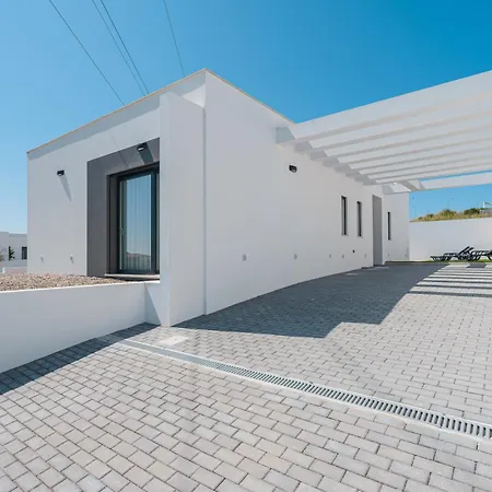Dolce Vita Villa Lourinha (Lisbon)